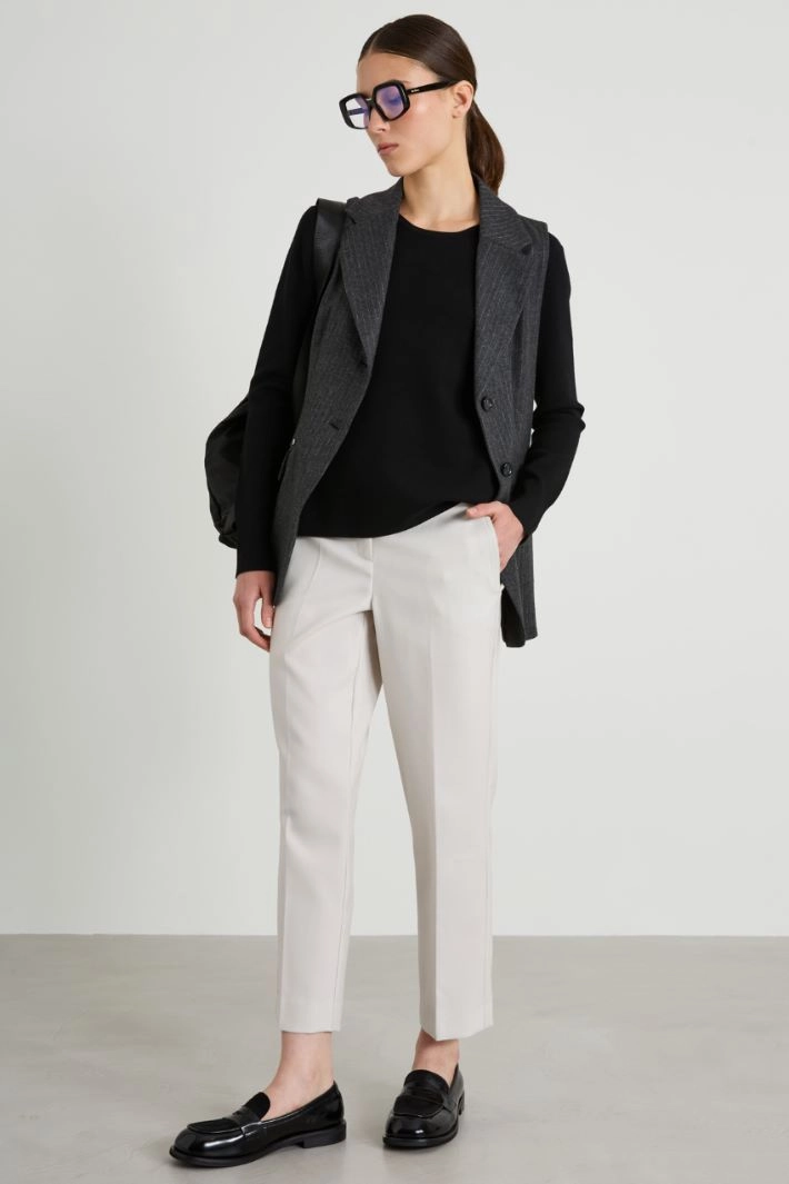 Viscose yarn boxy sweater - BLACK