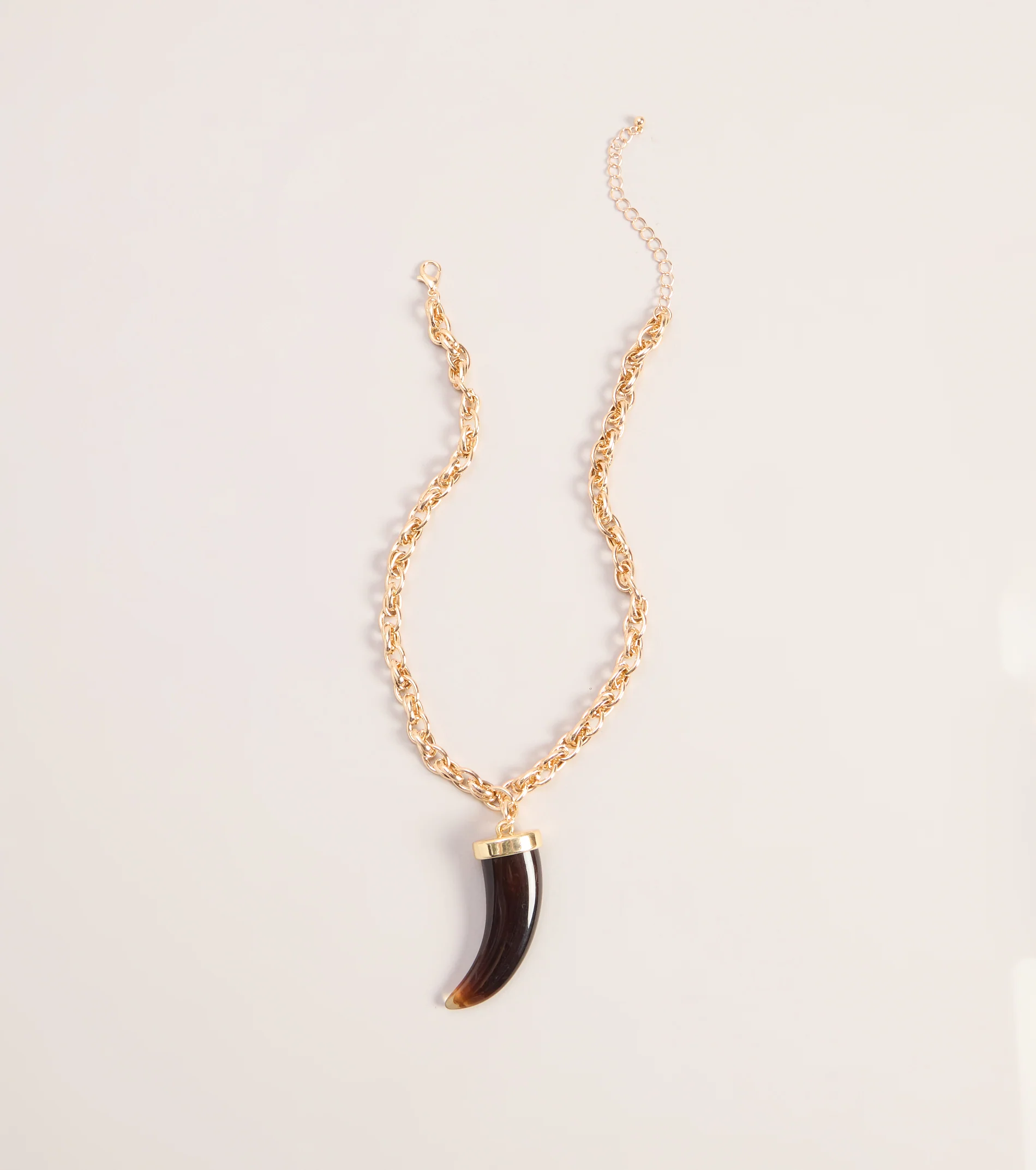 Wild Charm Tooth Pendant Necklace