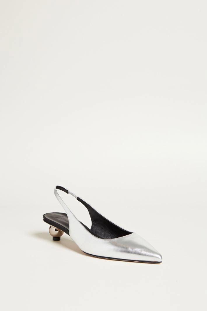Laminated nappa slingbacks - SILVER