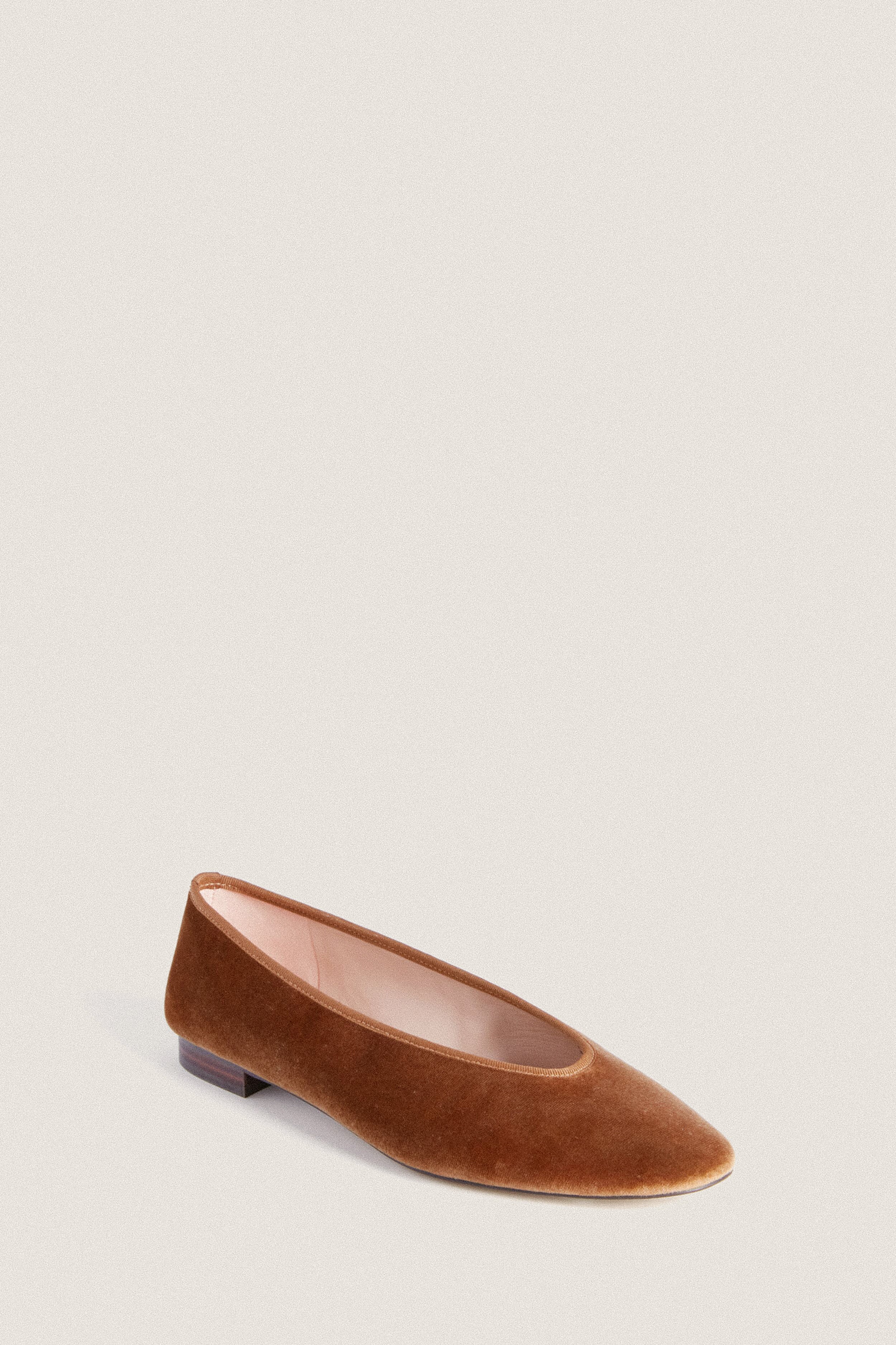 Velvet Hazel Nina Flats
