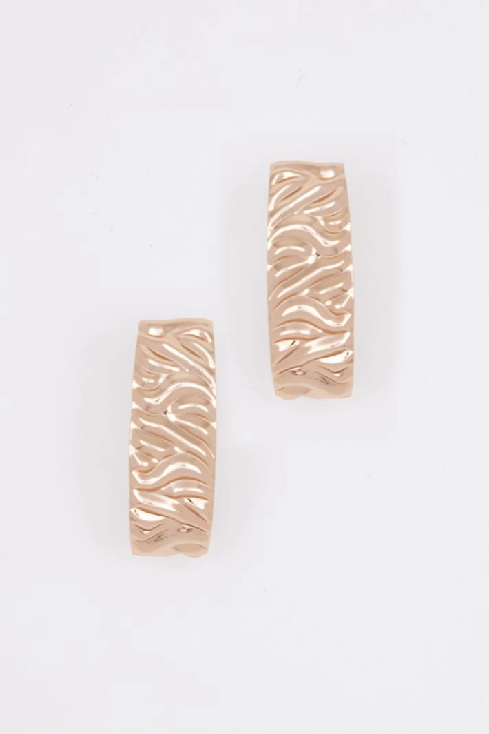 Knurled metal earrings - GOLD