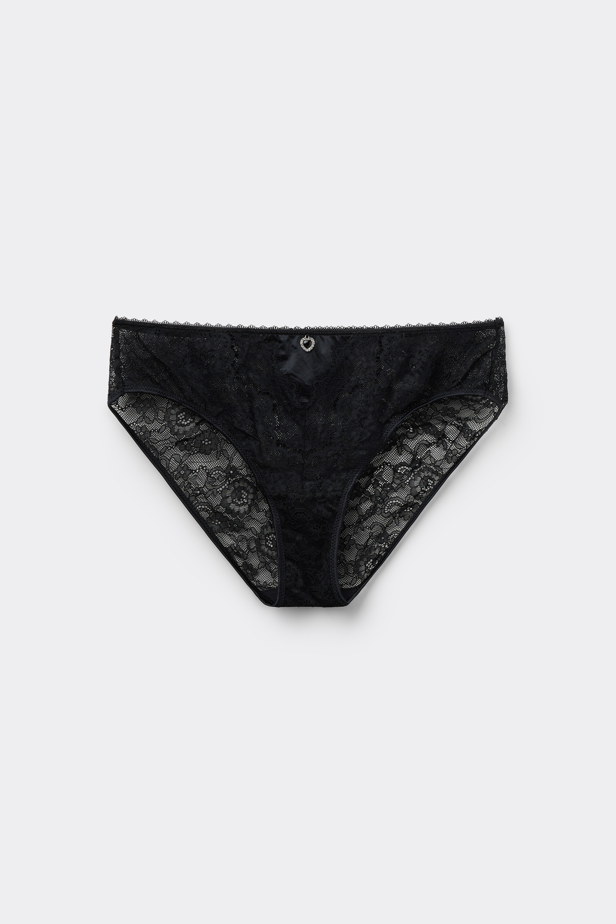 Dark Romance Briefs
