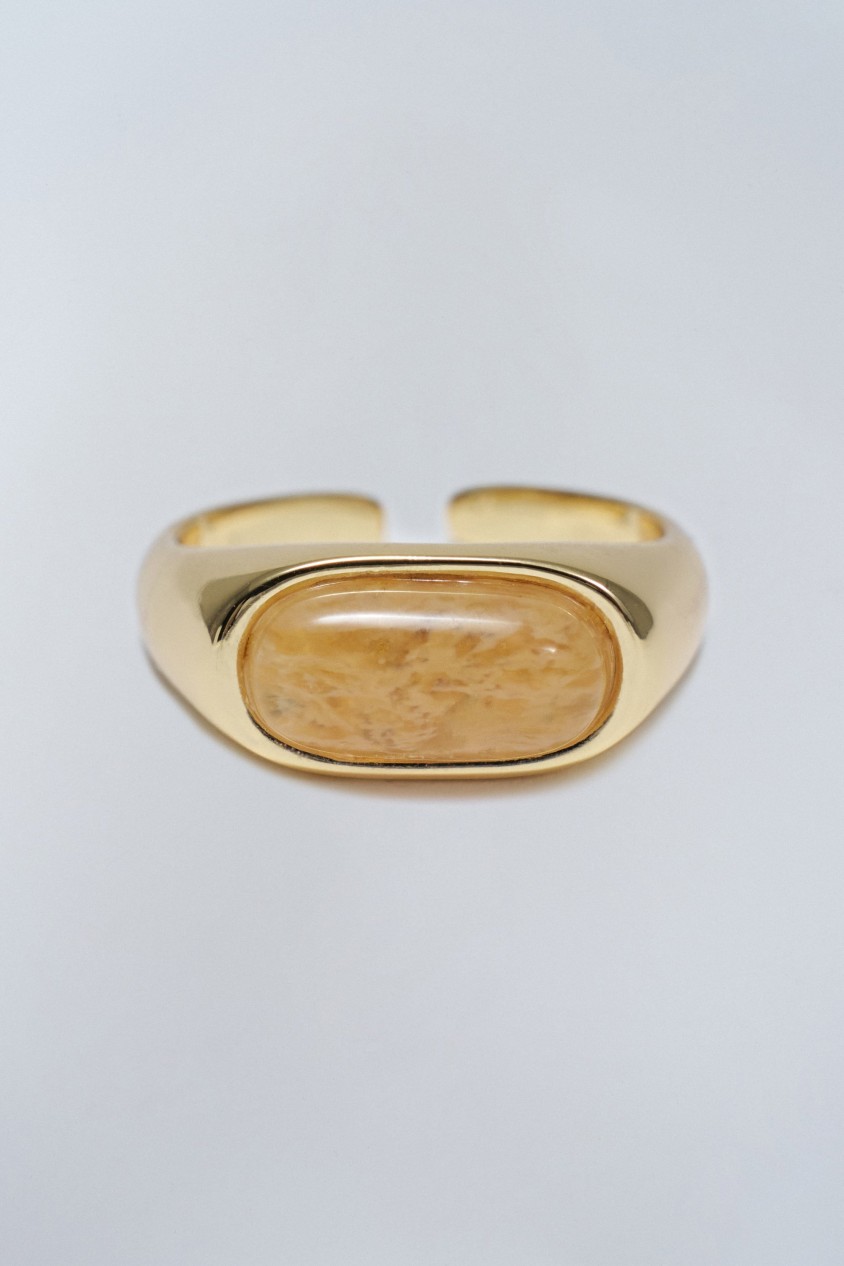 ADJUSTABLE RING WITH STONE