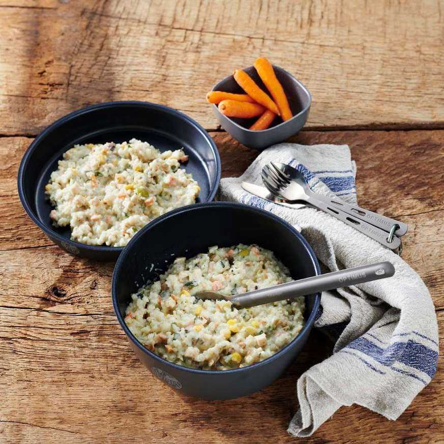 Trek'N Eat Chicken with Creamy Vegetables and Rice PS1000+