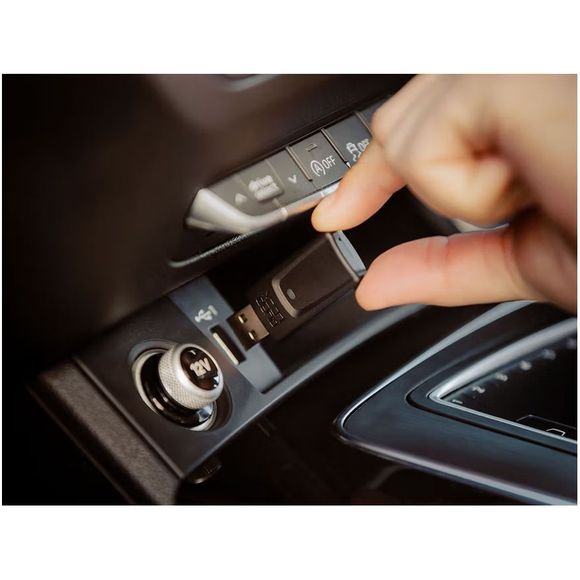 Accessoires High-Tech Quad Lock Adaptateur sans-fil Apple CarPlay/Android Auto - NoirRef : QDL0369 / 1138476