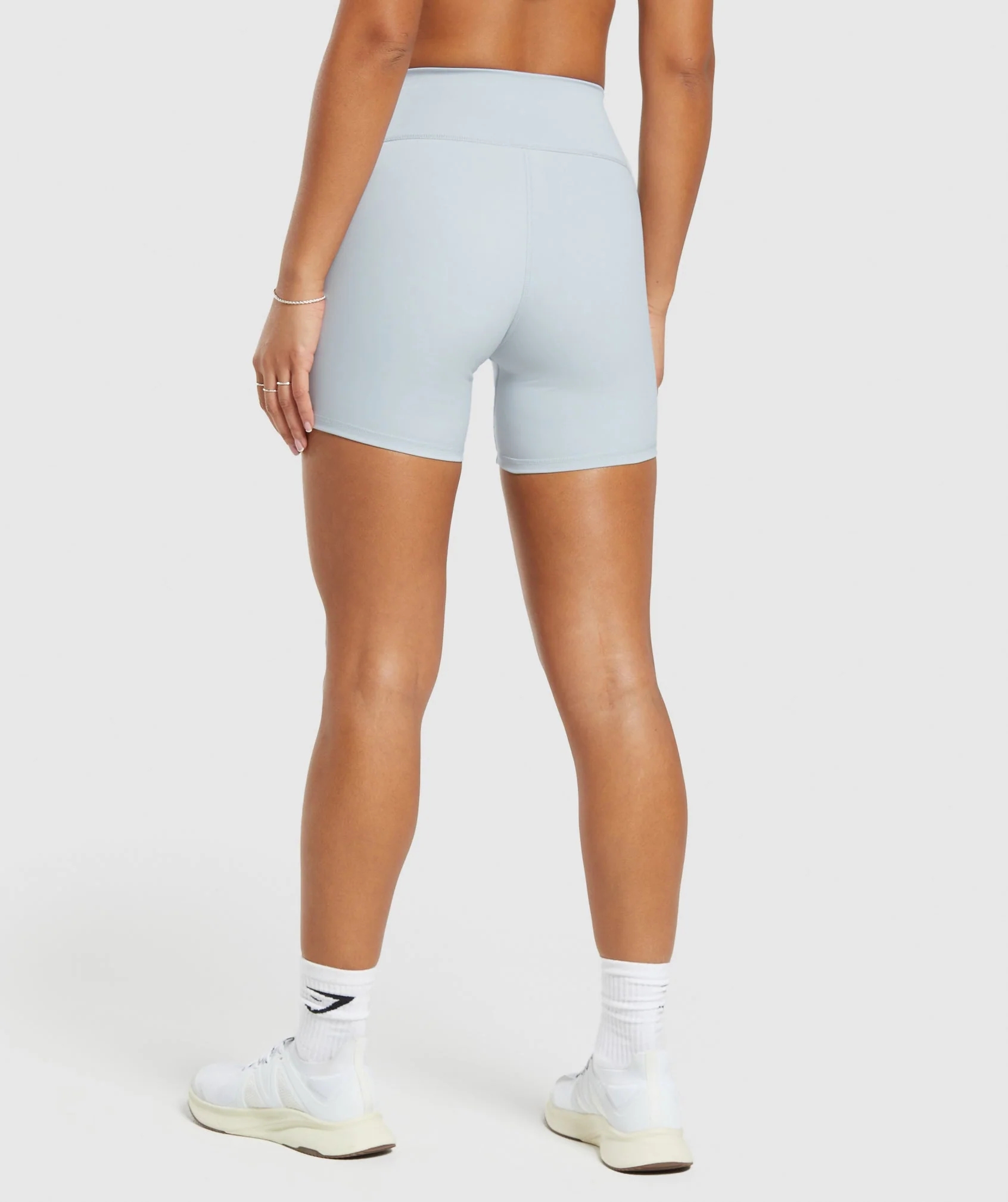 Elevate Shorts Fresh Blue