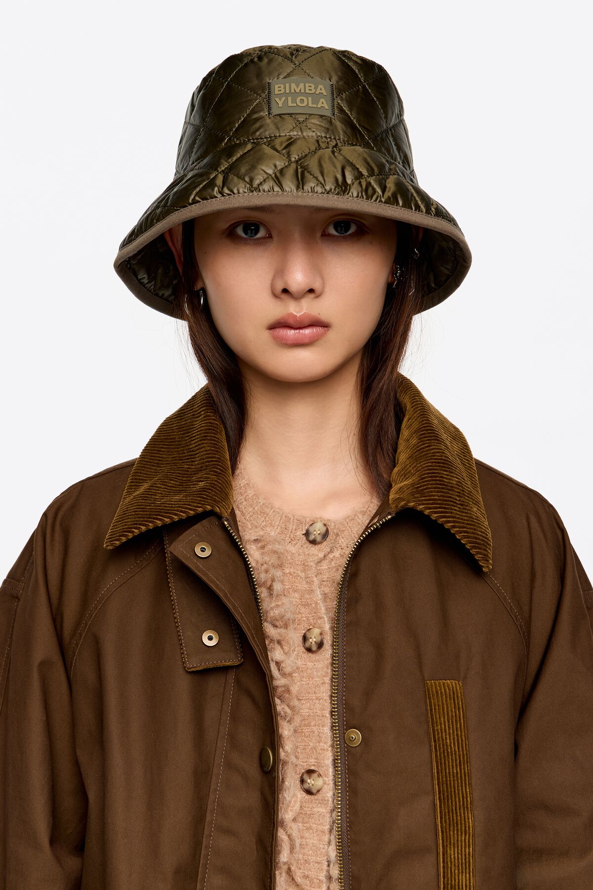 Khaki nylon bucket hat
