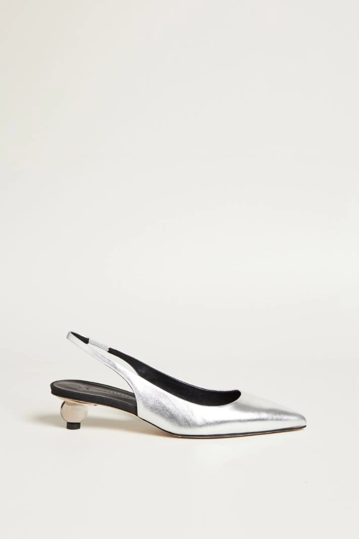 Laminated nappa slingbacks - SILVER