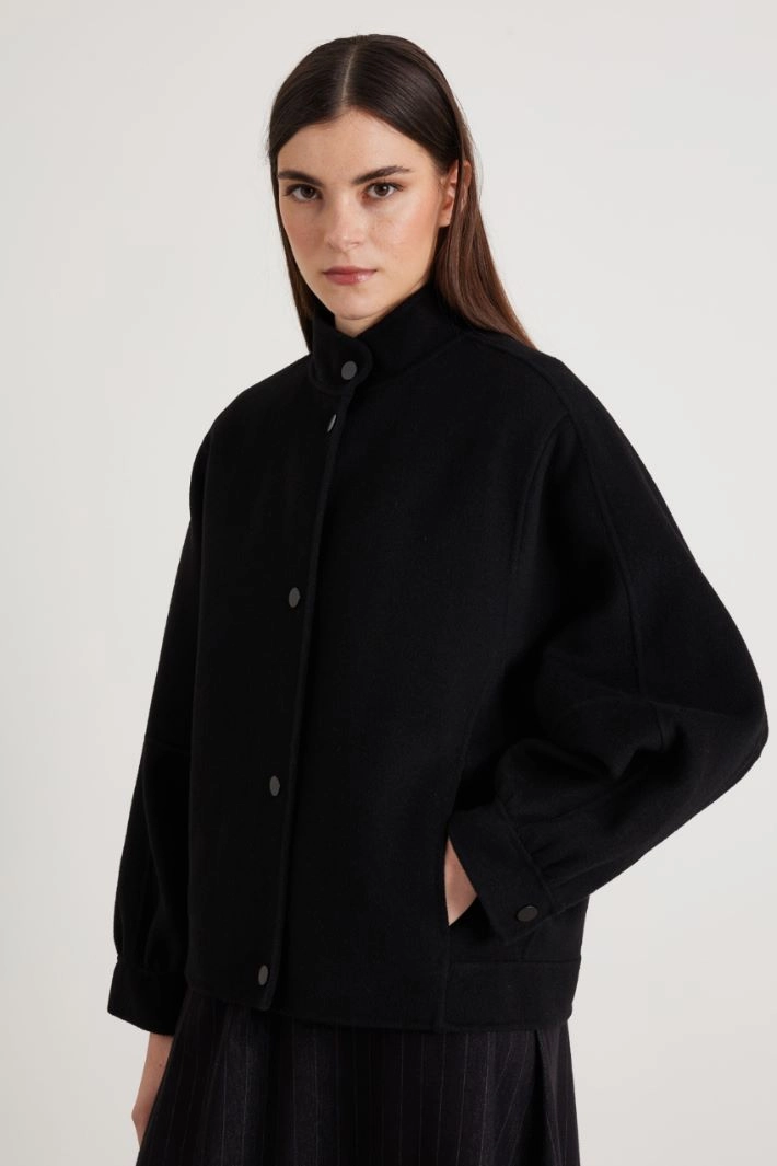 Pea coat with loose sleeves - BLACK