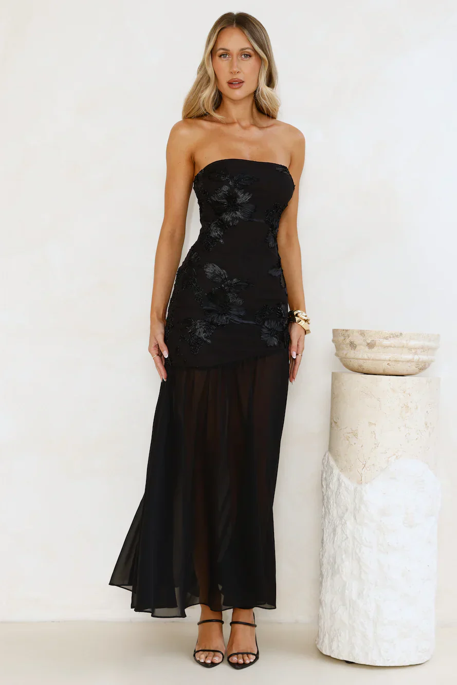 Timeless Affair Strapless mesh Maxi Dress Black