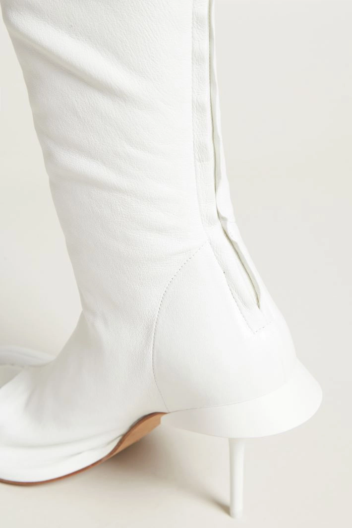 Flip flop boots - WHITE