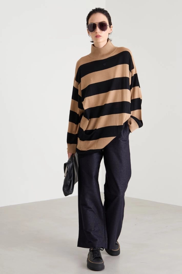 Wool oversized sweater - CAMEL