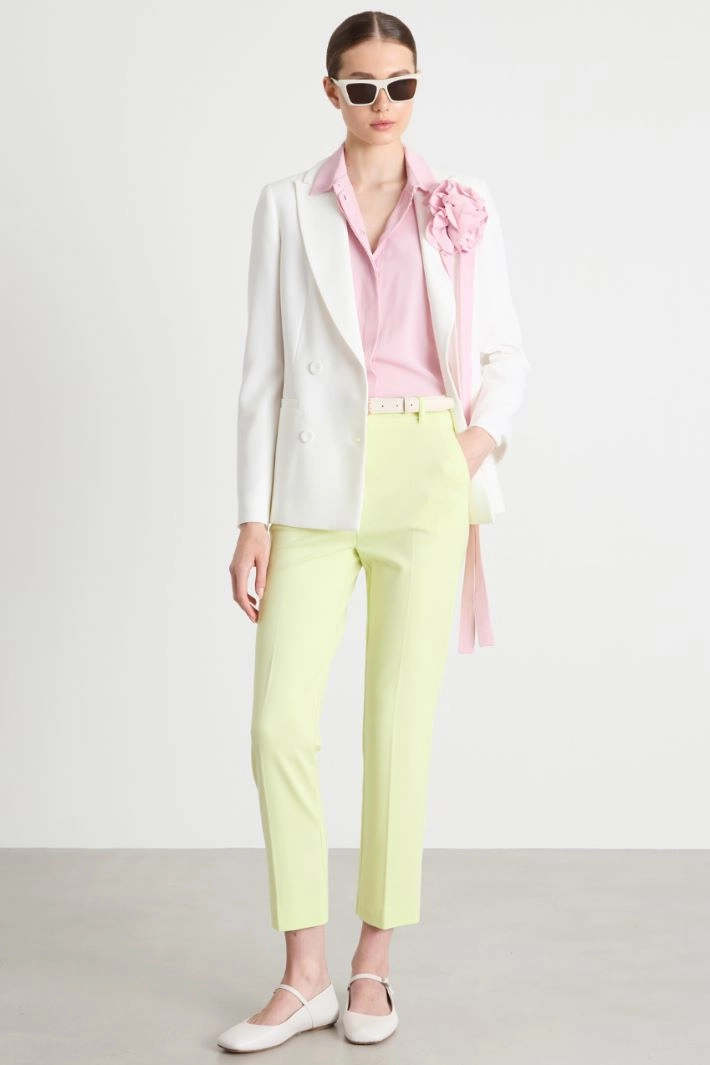 Crepe blouse with floral appliqué - PINK