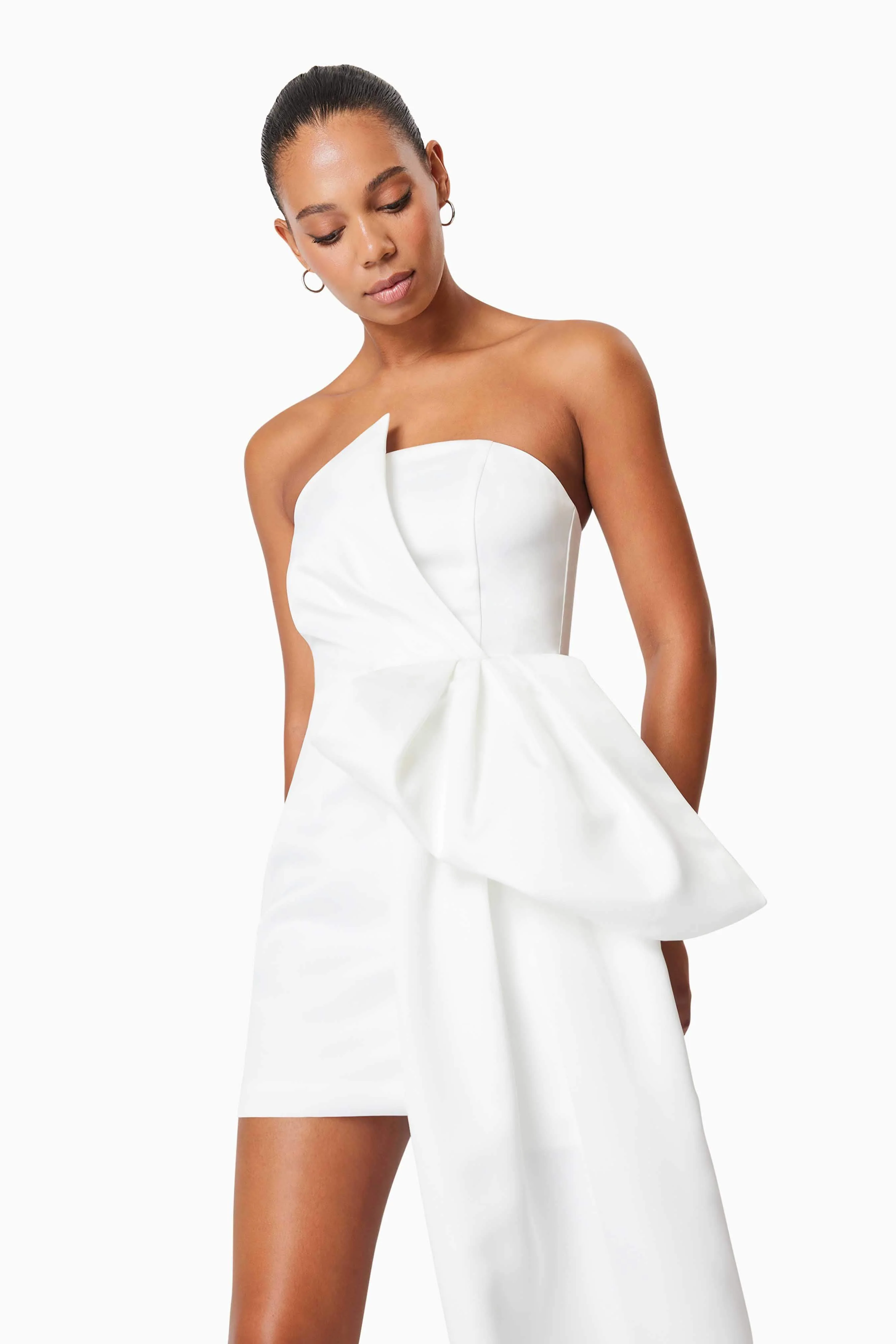 Alice Bow Strapless Mini Dress In White