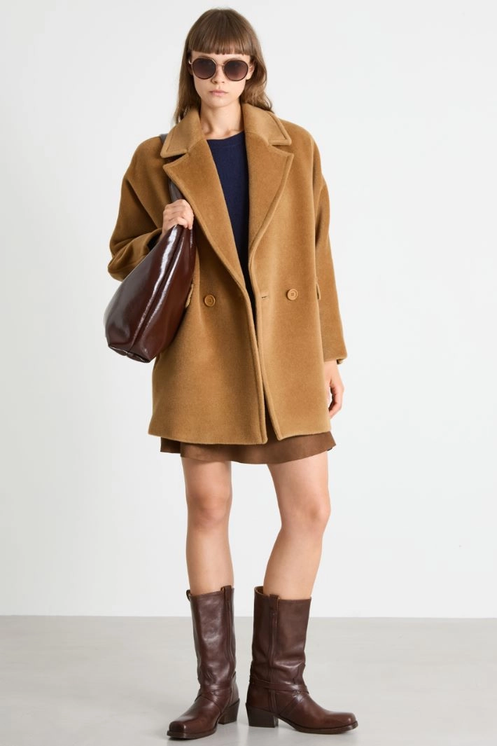 Short beaver coat - CAMEL