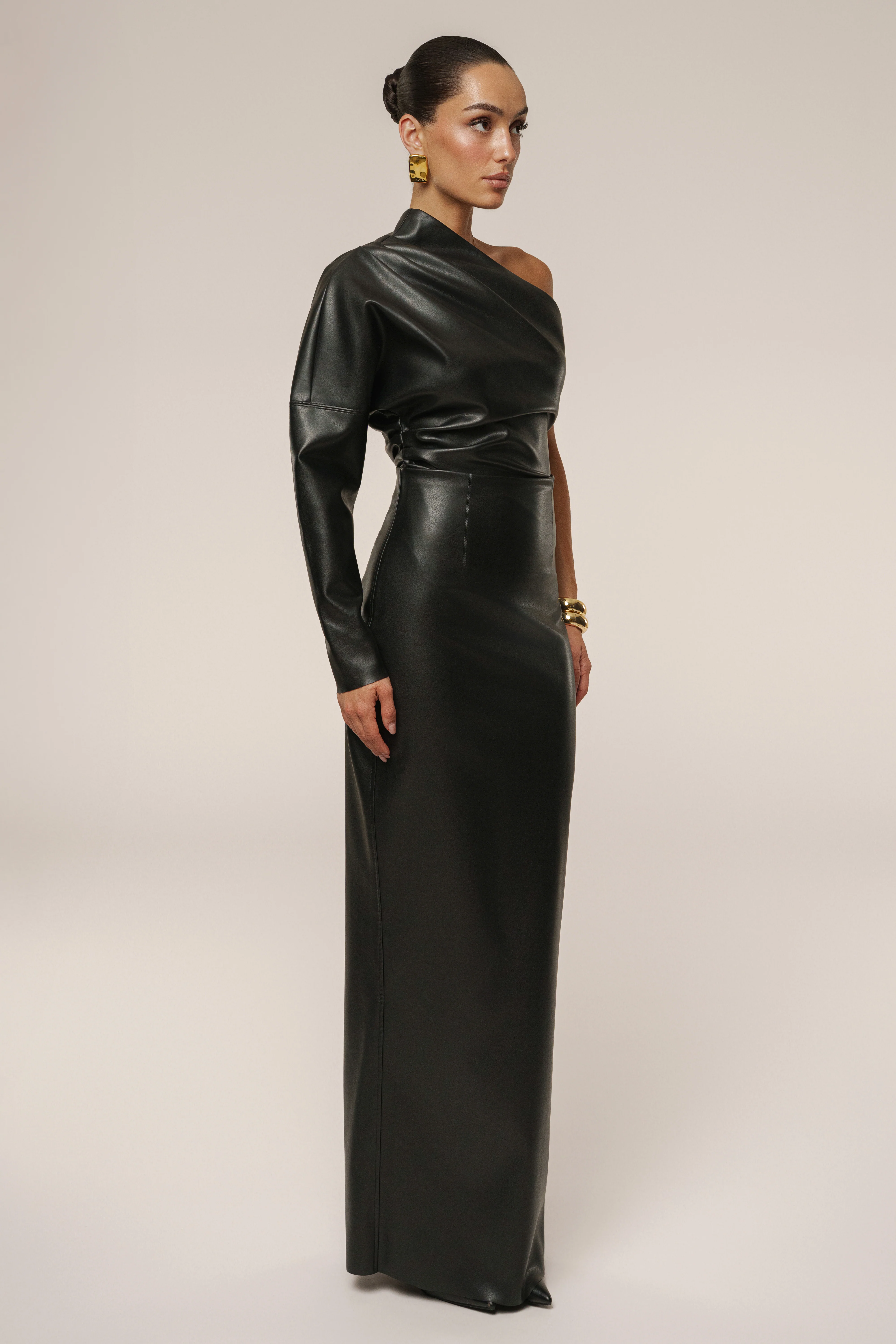 Black Demi One Shoulder Top