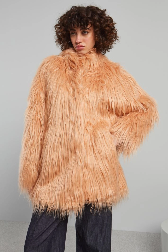 Furry plush coat - PINK