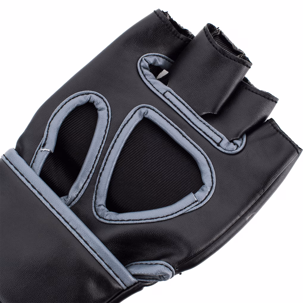 UFC MMA 5oz Sparring Gloves - Black - S/M