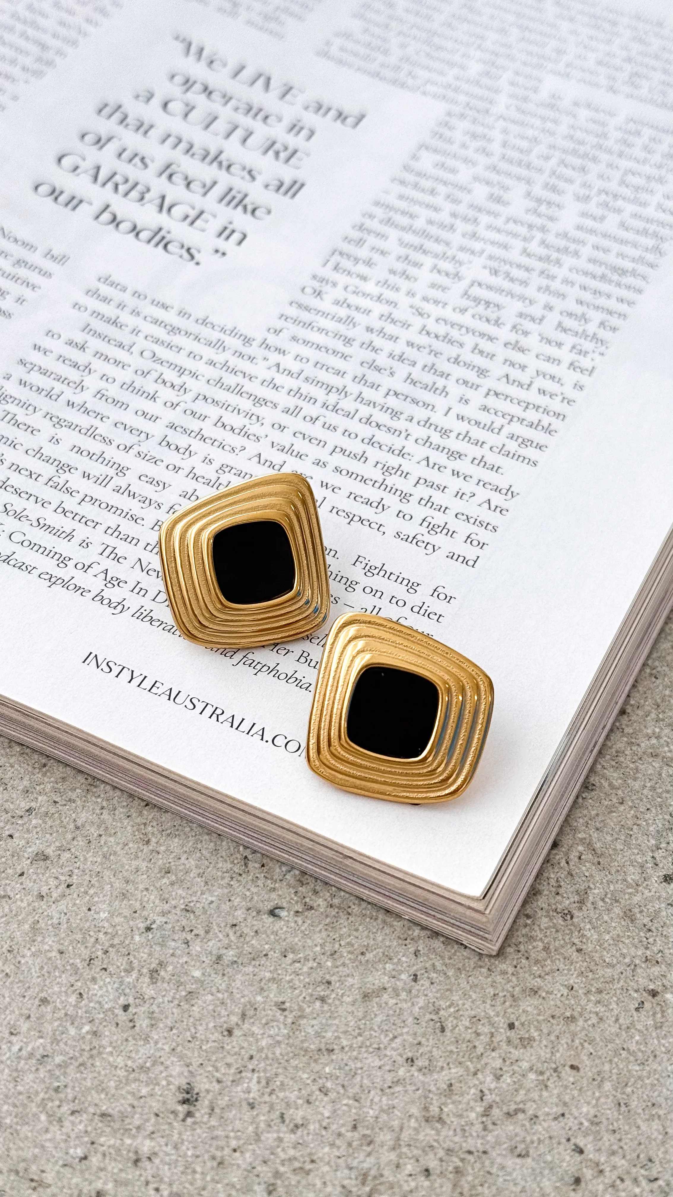 Bronnie Earrings - Gold / Black