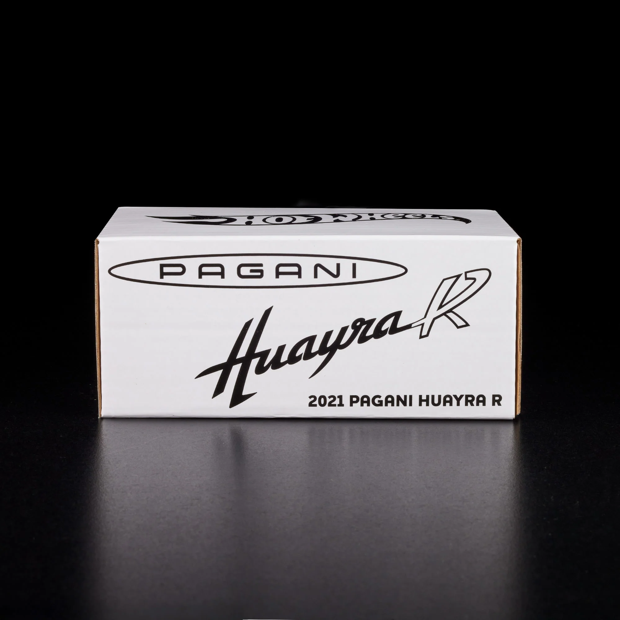 RLC Exclusive ’21 Pagani Huayra R