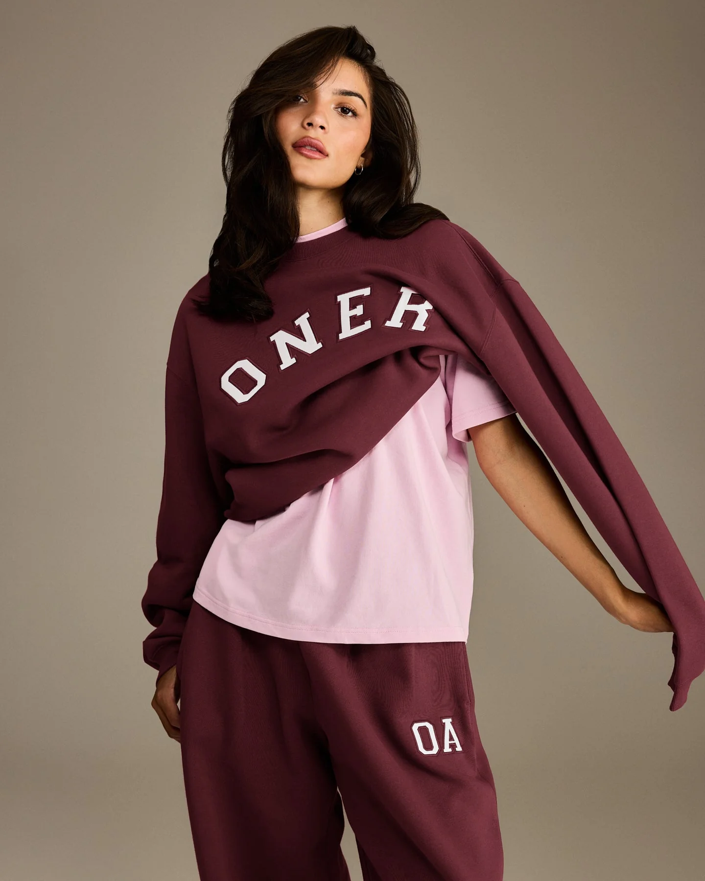 Foundations Oversized Oner Girlfriend Sweatshirt | Rosewood