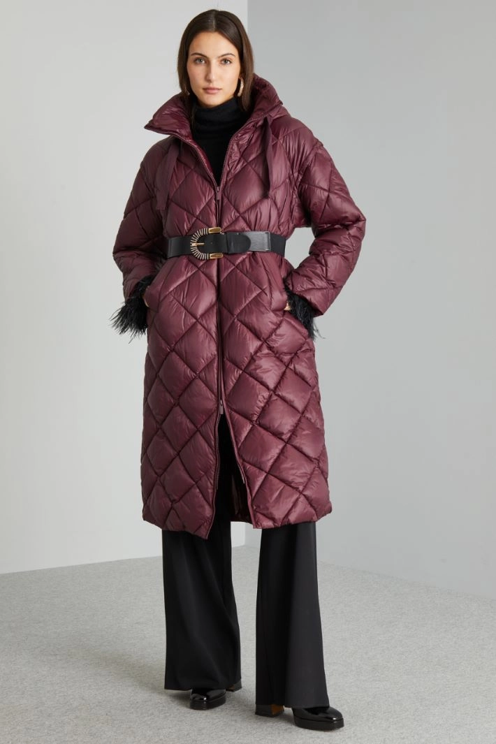 Long high neck padded coat - BORDEAUX