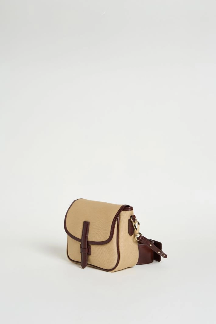 Leather-trimmed canvas shoulder bag - BEIGE