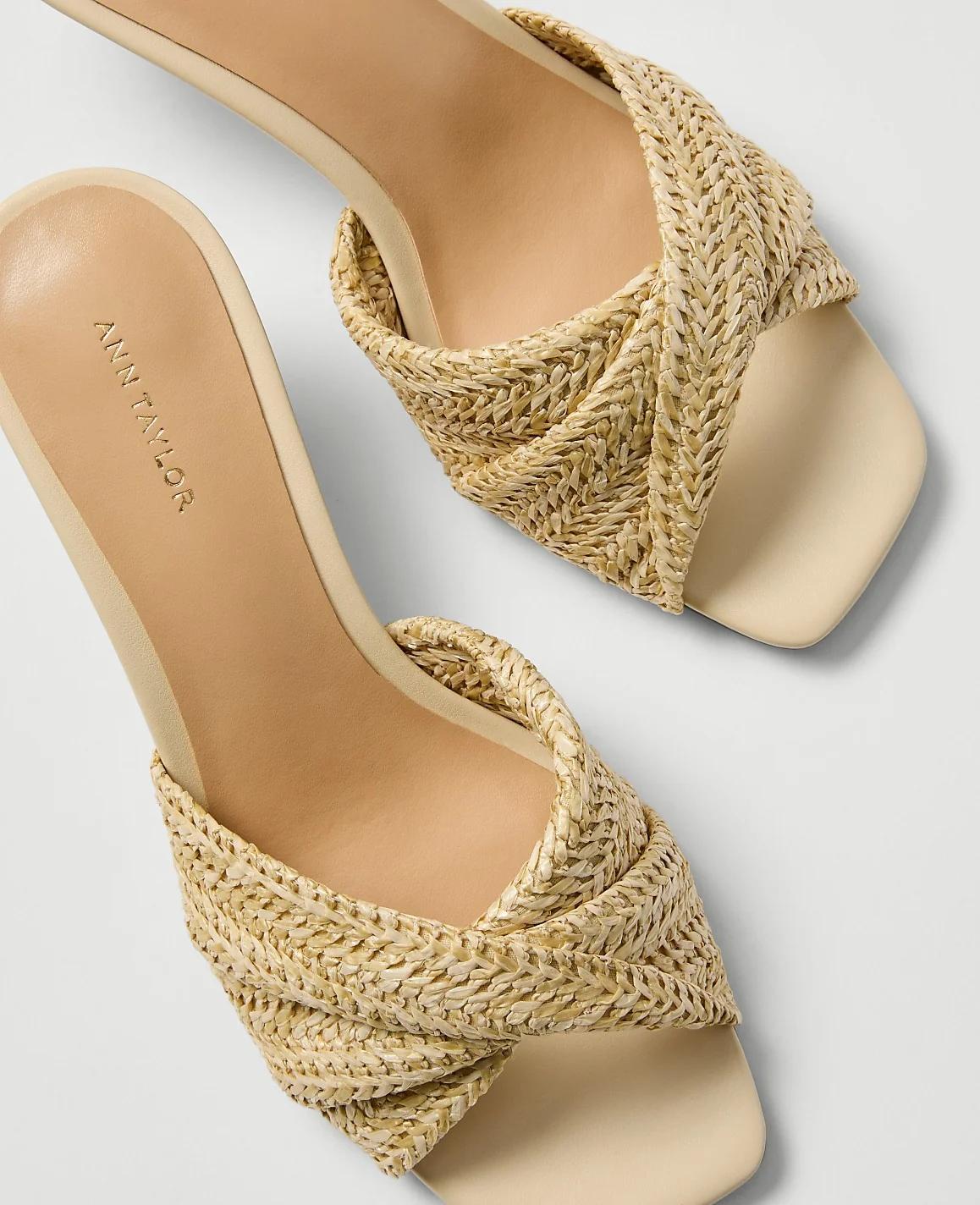 Straw Kitten Heel Mule Sandal - Natural Tan