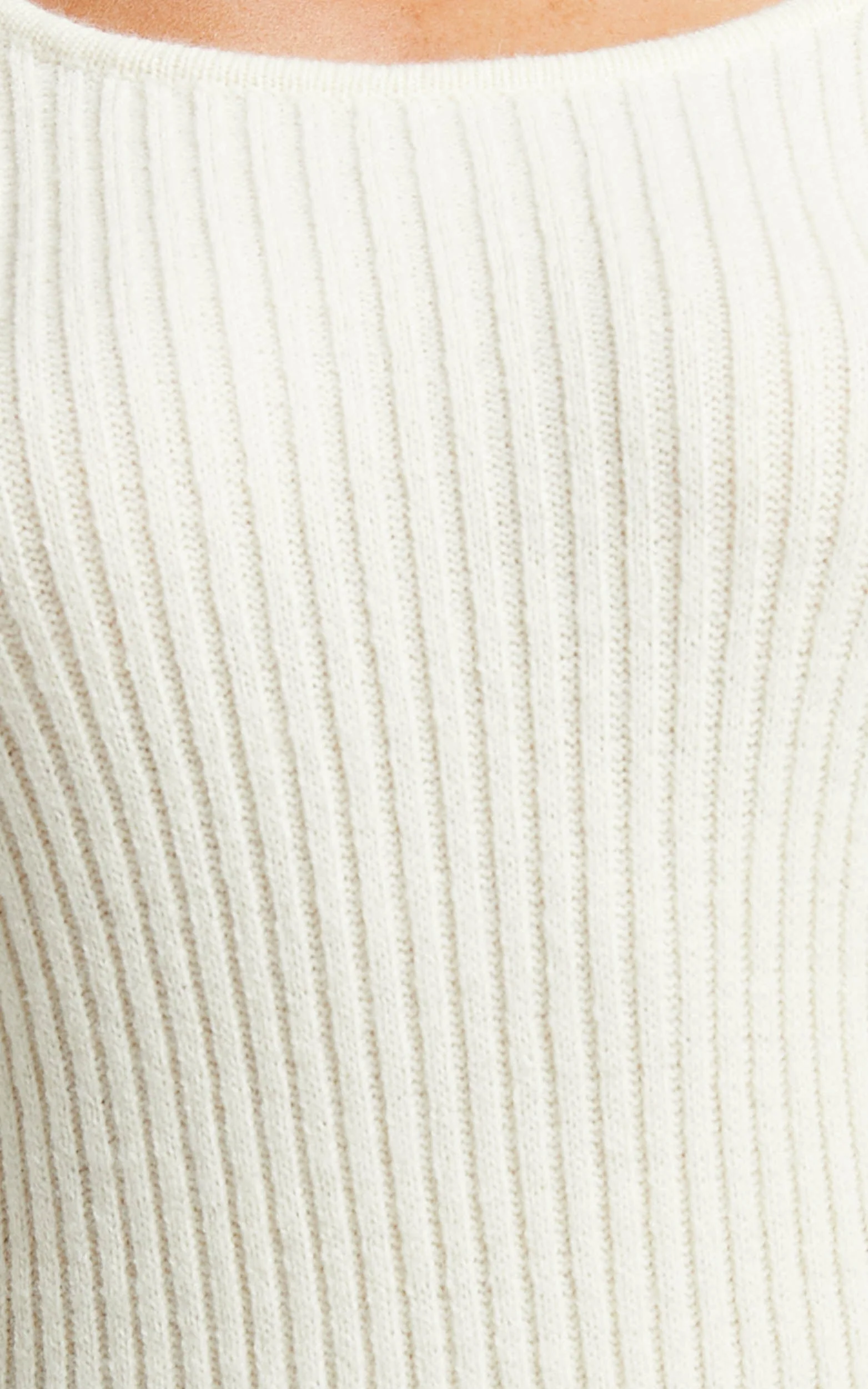 Nina knitted Maxi Dress - Scoop Neck Knitted Maxi Dress in Beige