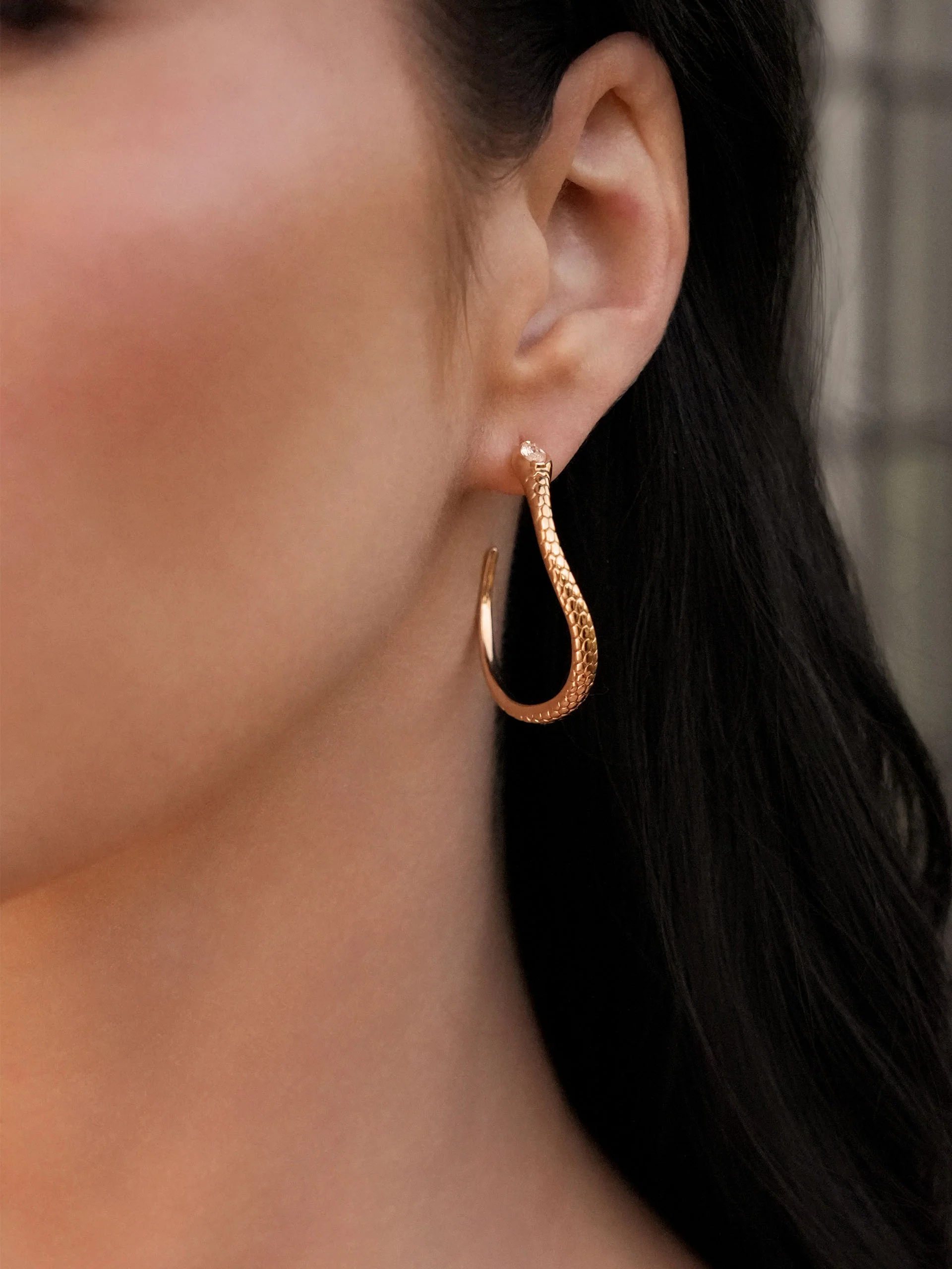 Serpentina Snake Hoops
