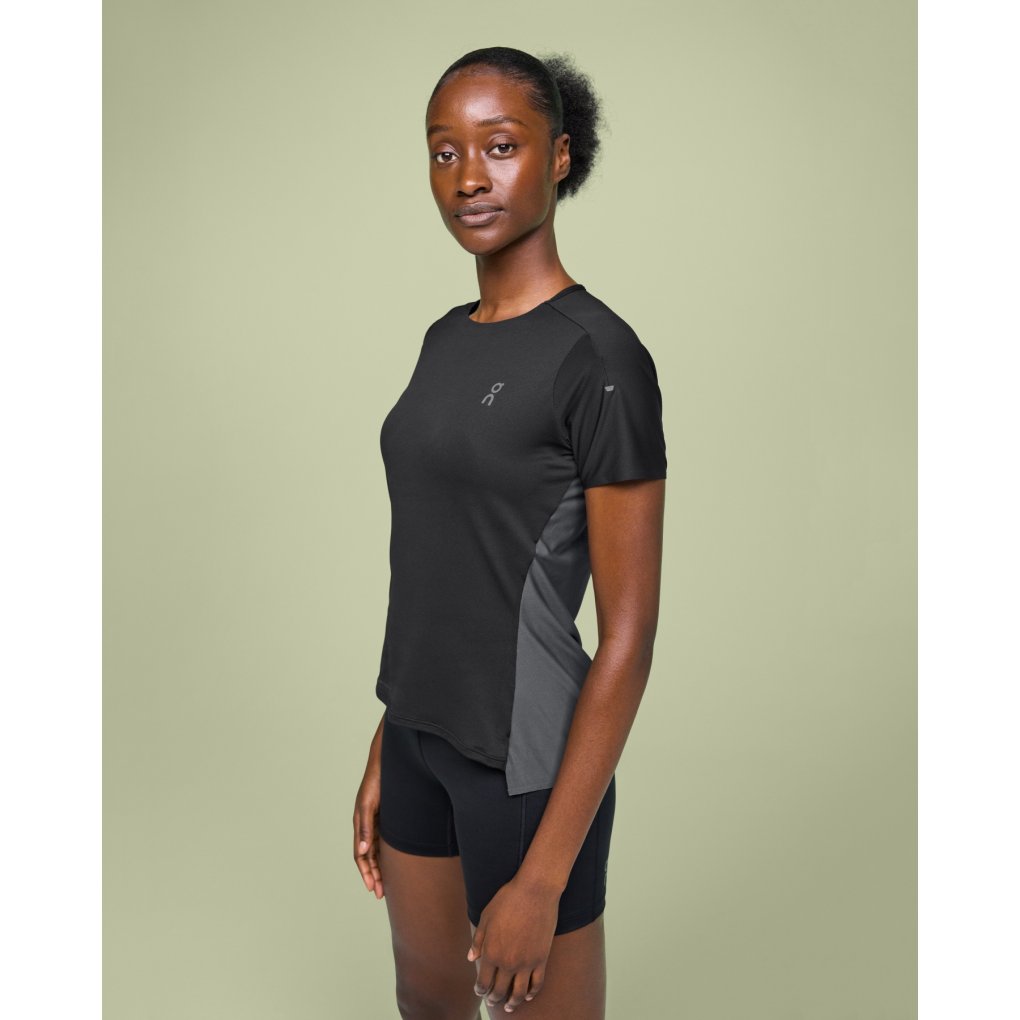 On Performance-T Running Shirt Women - Black & Eclipse