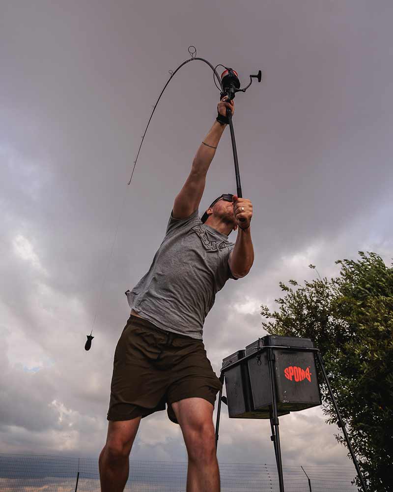Spomb Tapered Braided Leaders Red & Black