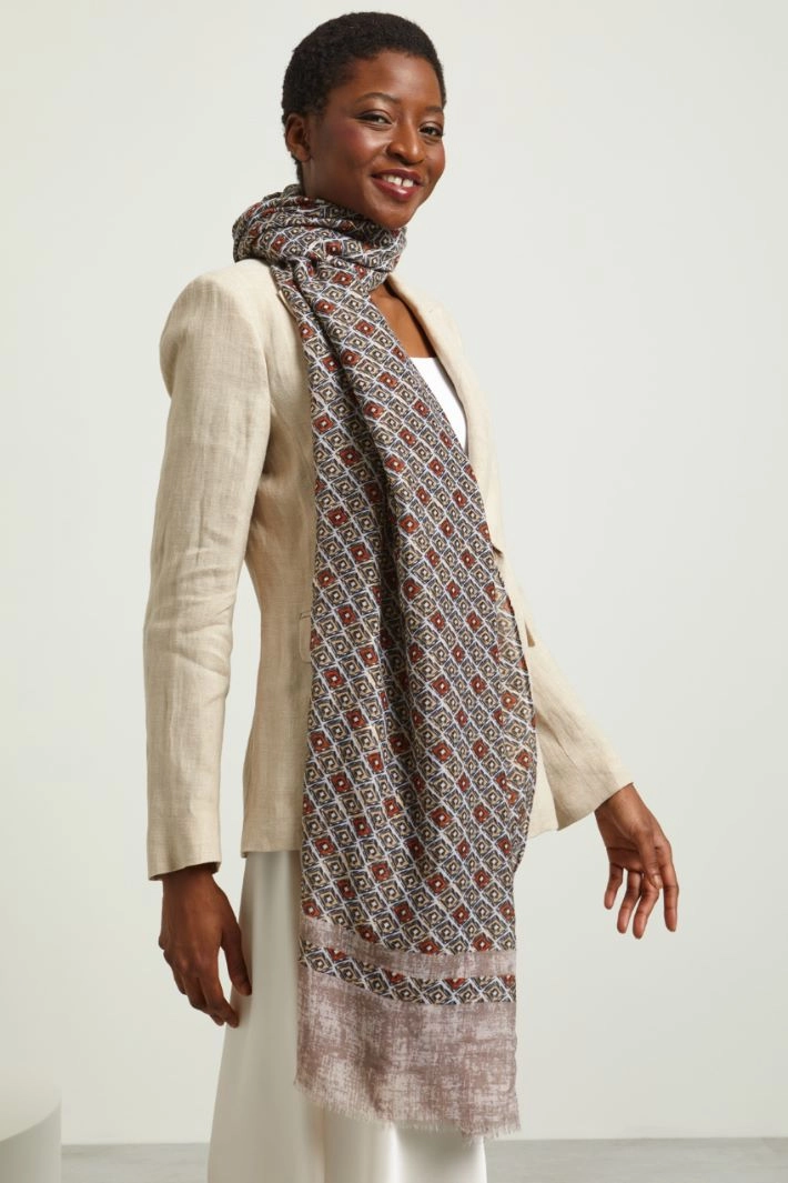 Light printed stole - RED BEIGE DOVE GREY