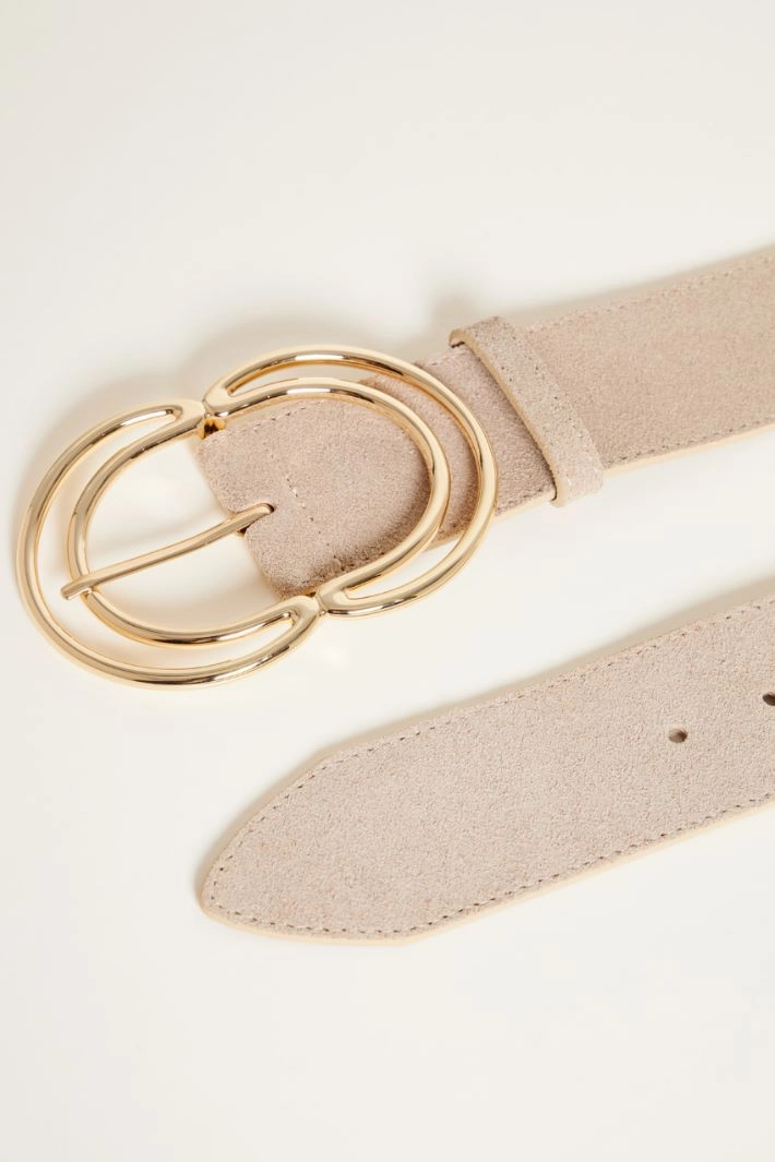 Sculptural buckle belt - BEIGE