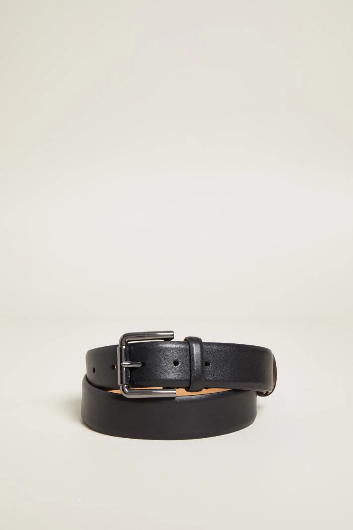 Shiny nappa belt - BLACK