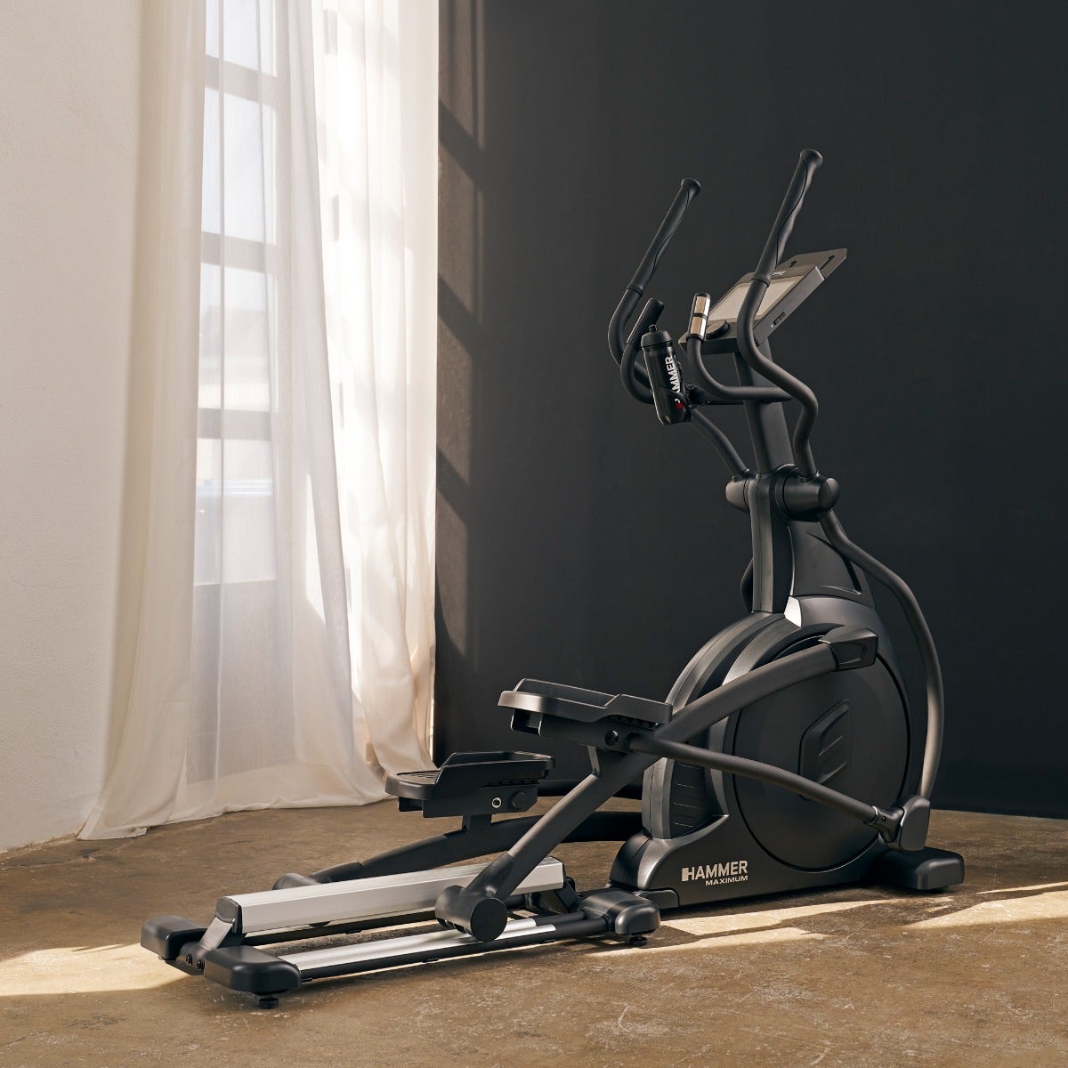 Elliptical trainer EL 8000