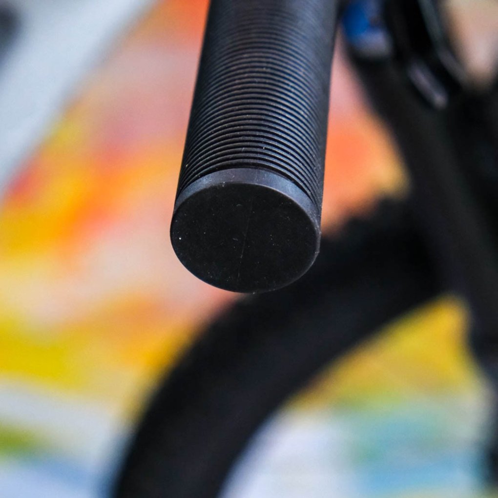 Unleazhed G1 MTB Grips - Black