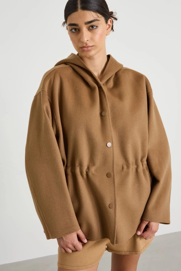 Short coat with hood - CAMEL