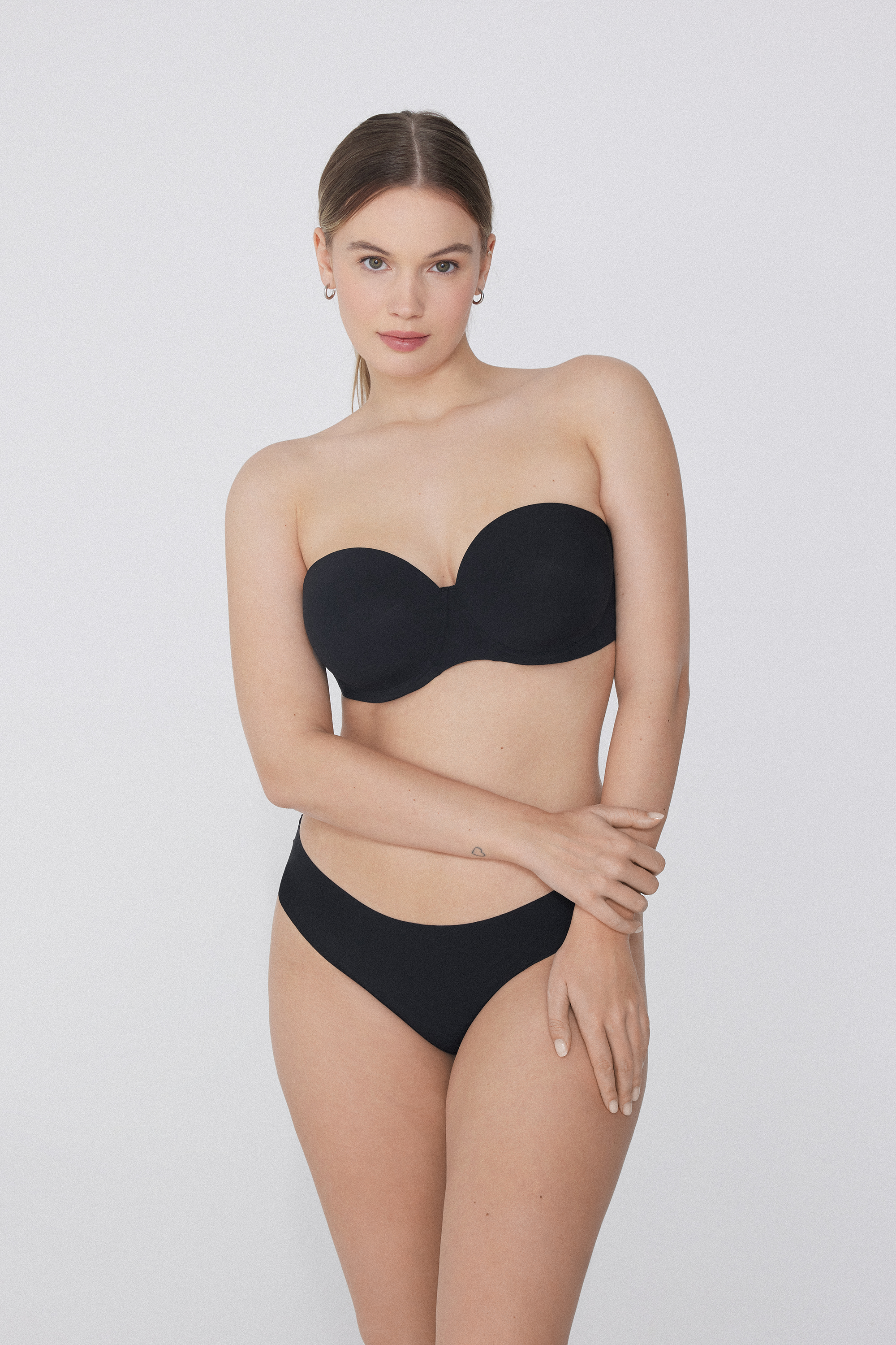 Full Coverage Recycled Microfibre Slightly Padded Bandeau Bra