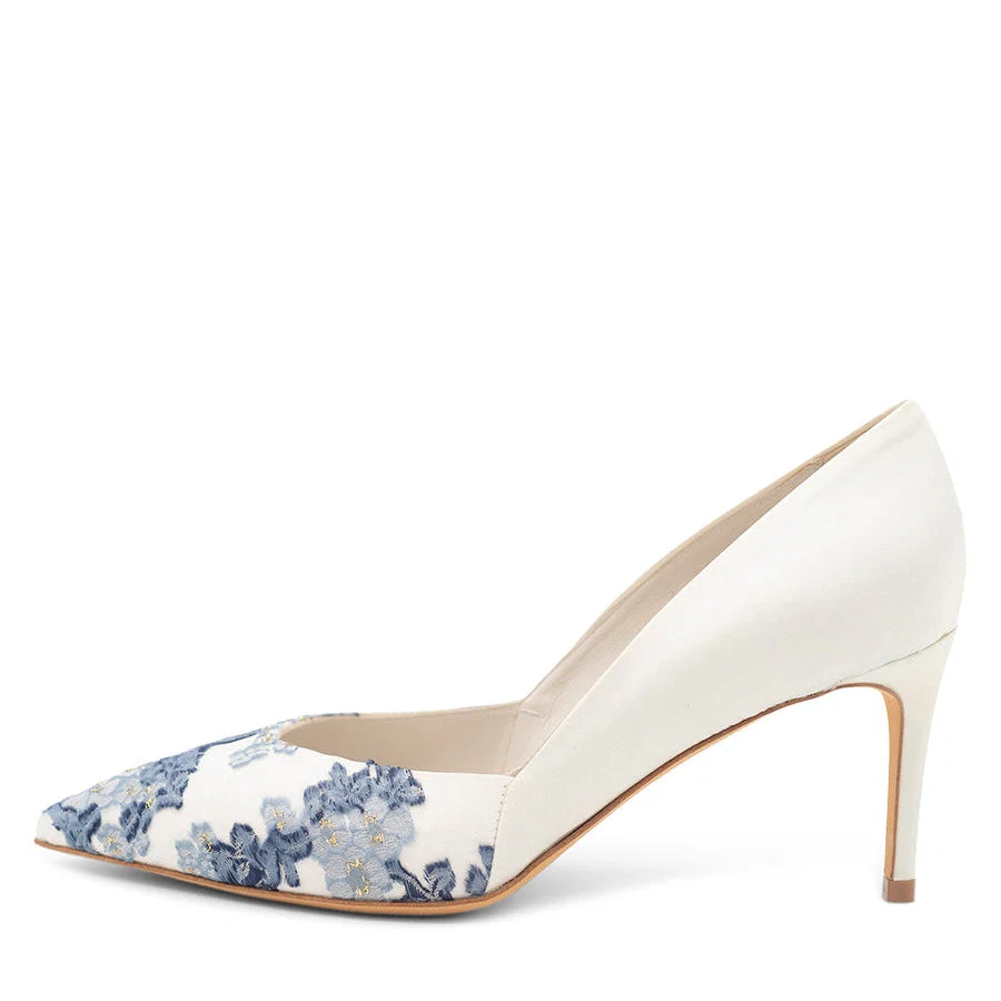 Seline Pointed Toe Pump