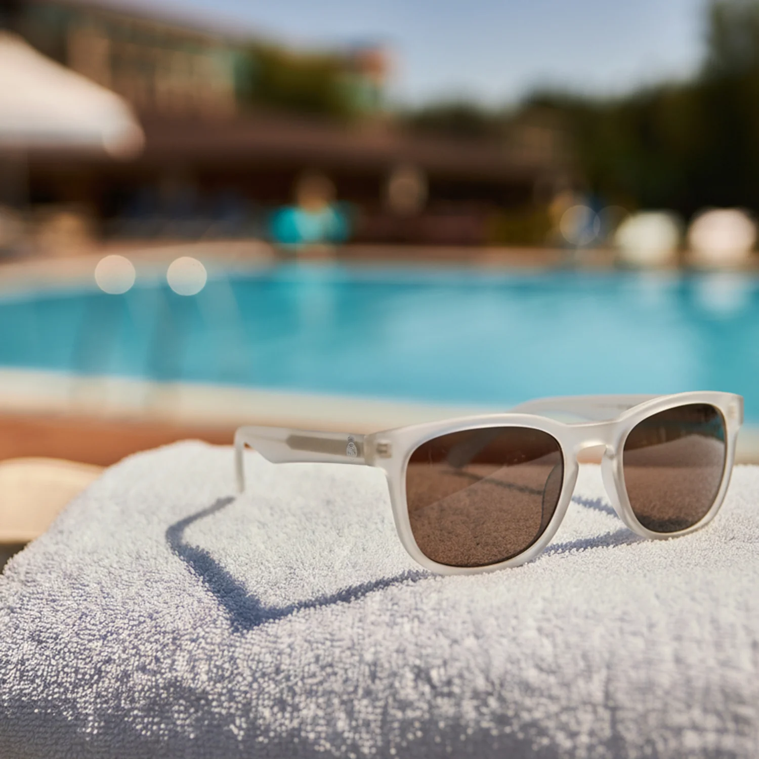 Round Real Madrid Acetate Sunglasses White