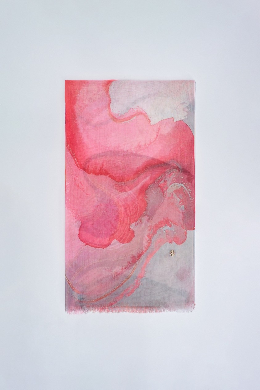 SCARF WITH PRINT