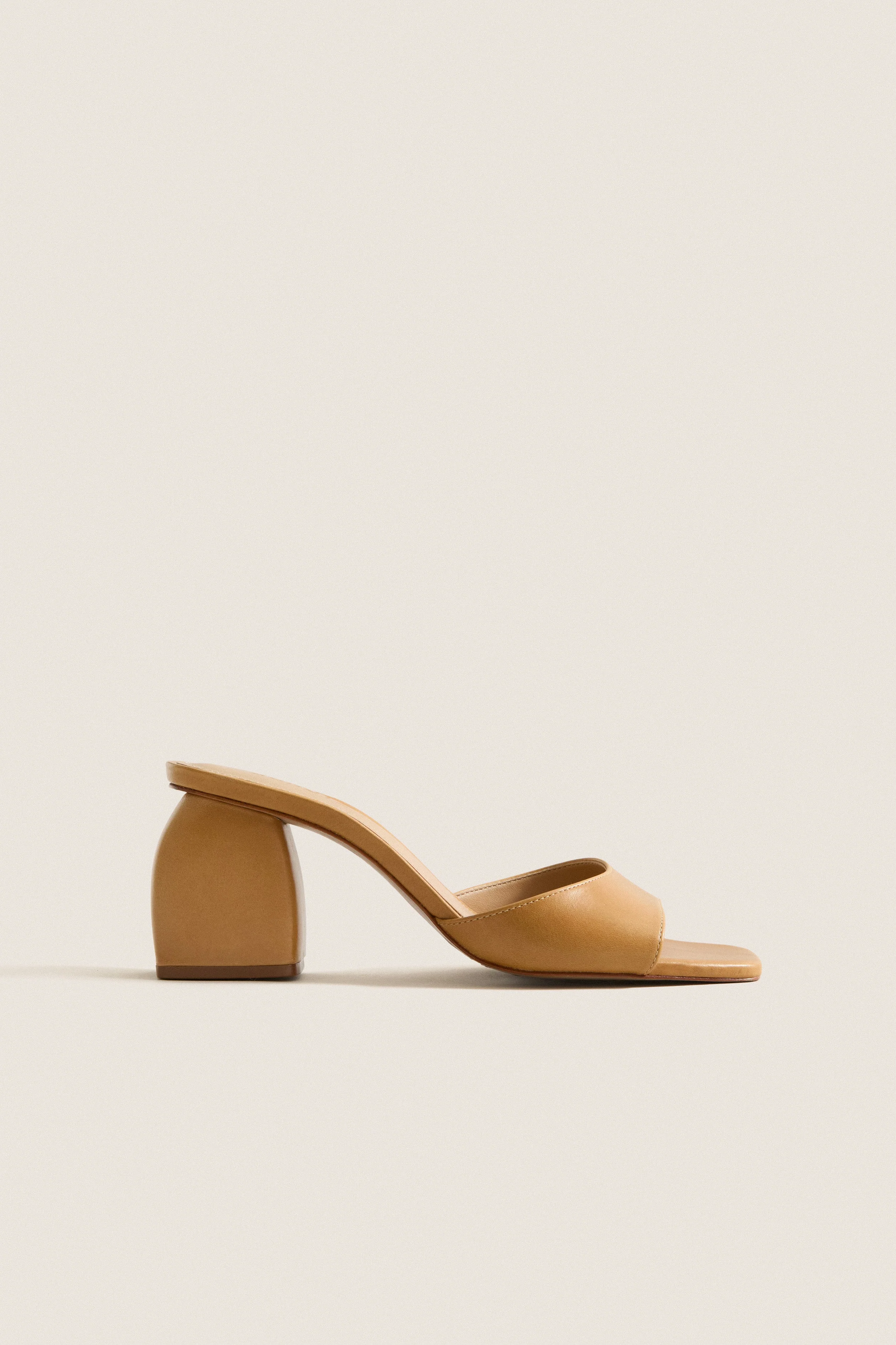 Light Wood Leena Heels