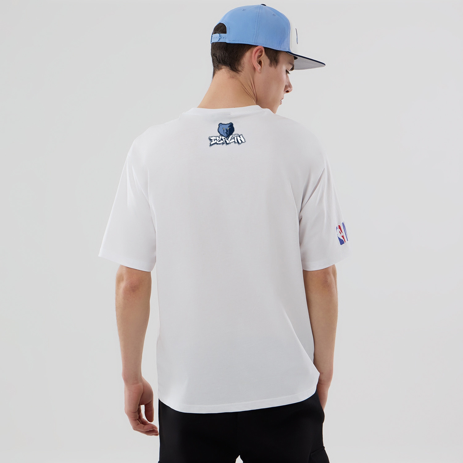 Memphis Grizzlies 2026 NBA Berlin Game Oversized T-Shirt White