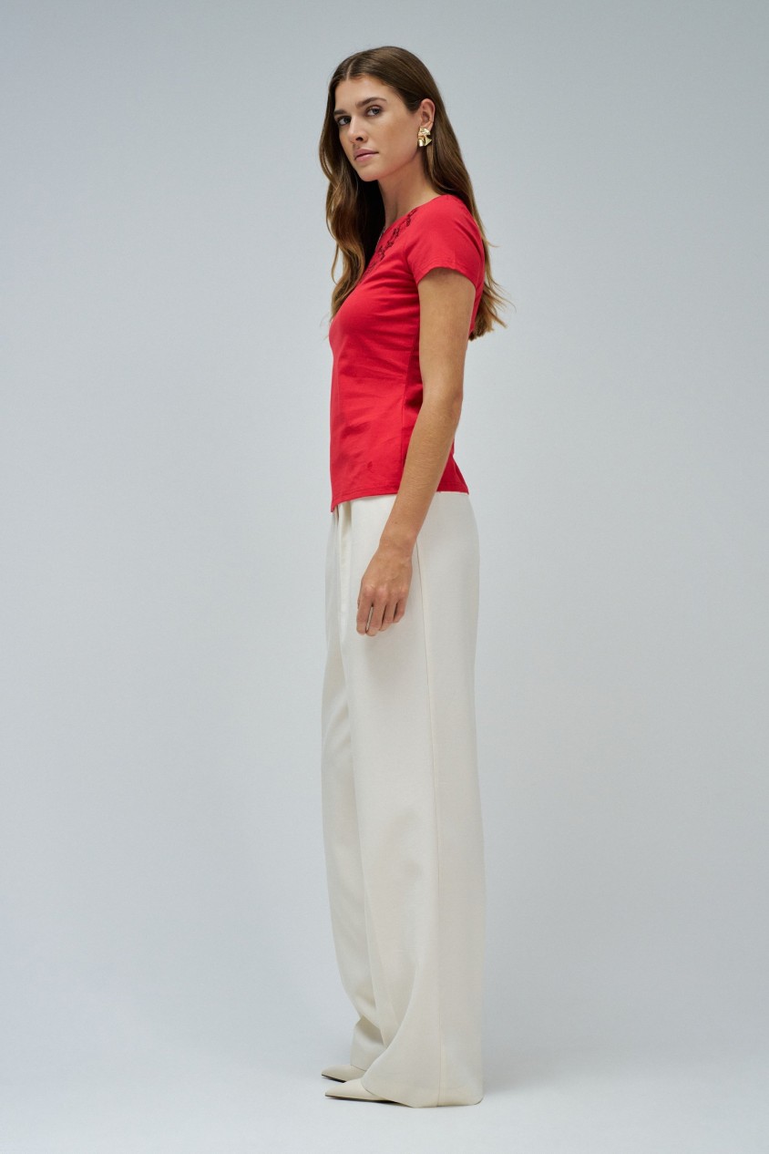 T-SHIRT WITH EMBROIDERY