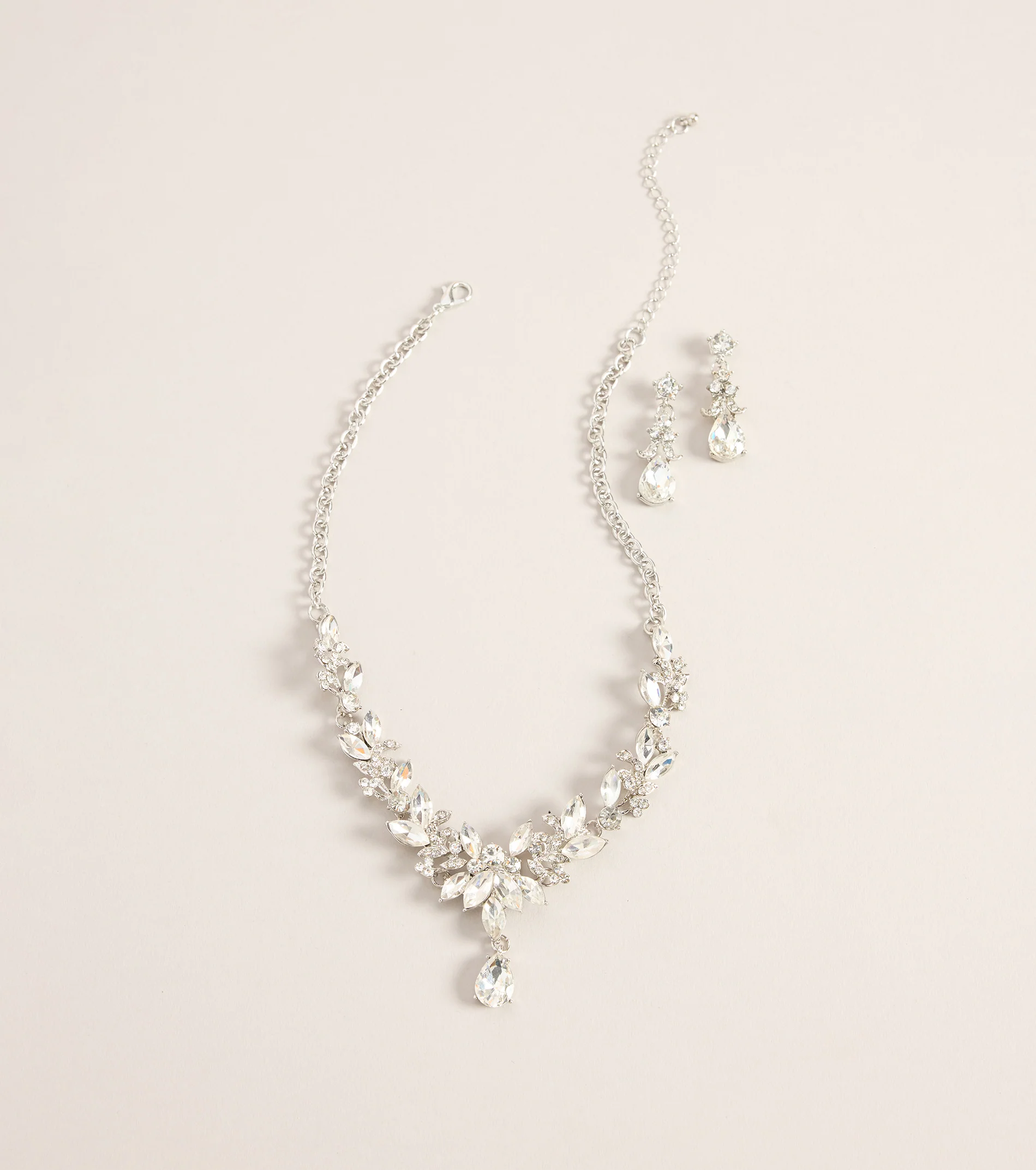Perfect Glamour Rhinestone Necklace And Earrings Set