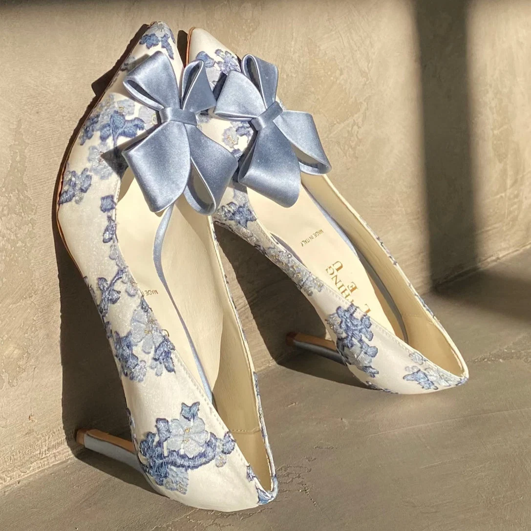 Caitlin Pointed Toe Pump Blue Bloom