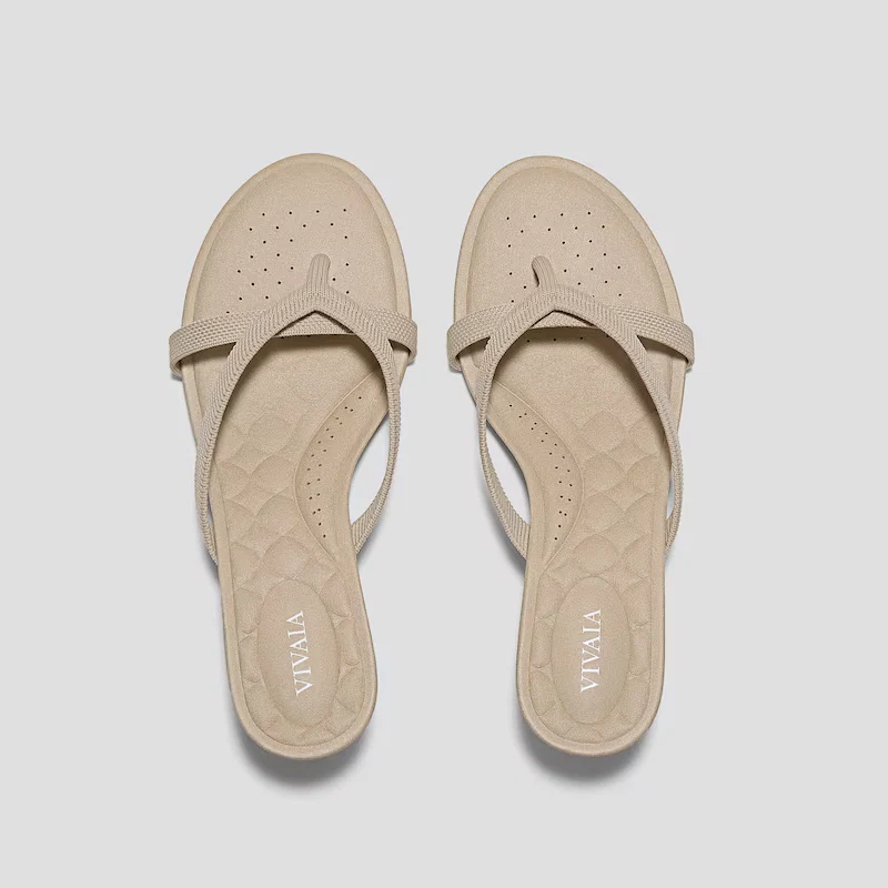 Round-Toe Kitten-Heel Sandals (Emeline)