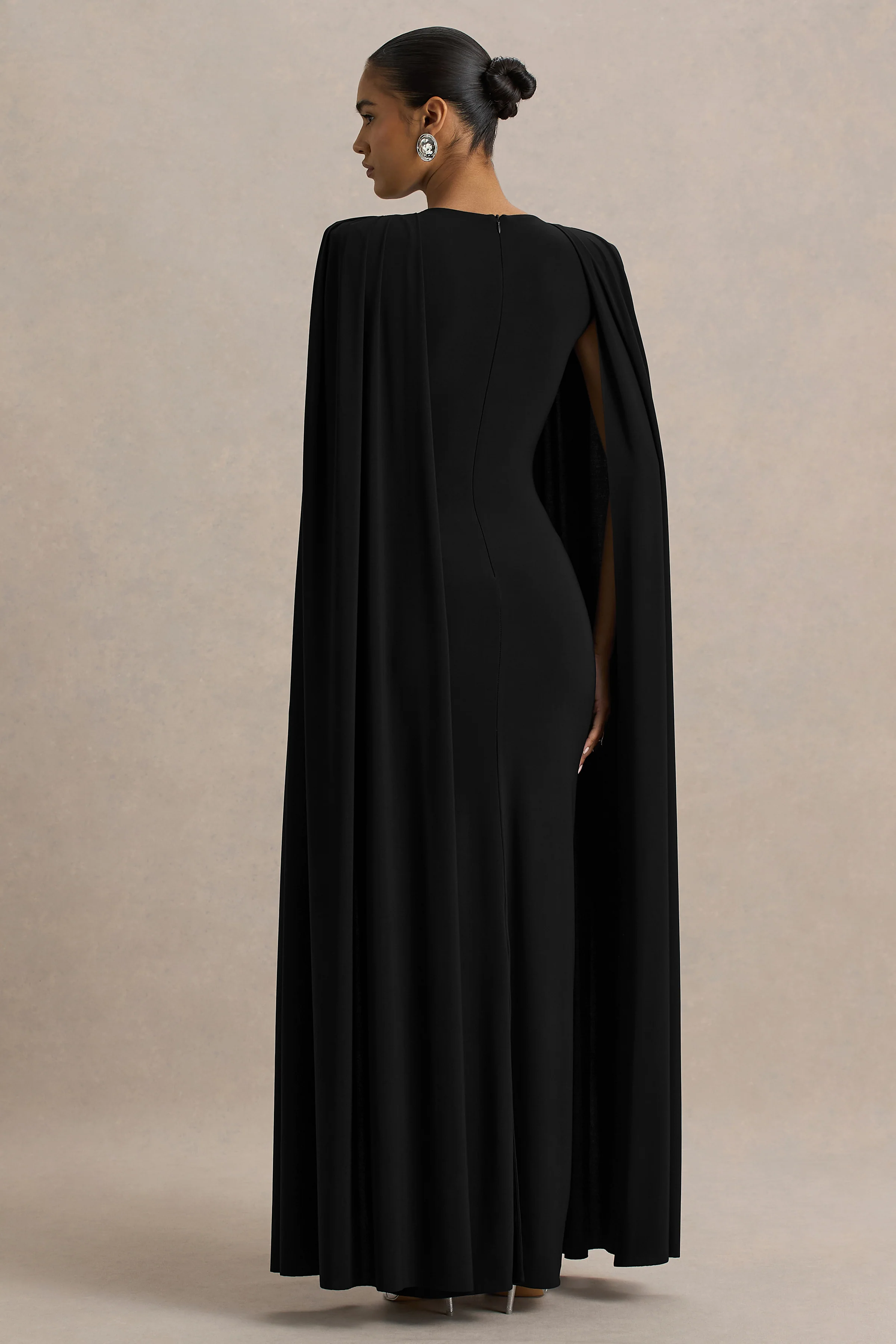 Mimi | Black Jersey Round Neck Long Sleeve Maxi Dress With Cape