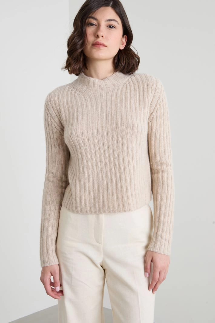 Wool and cashmere sweater - CREAM